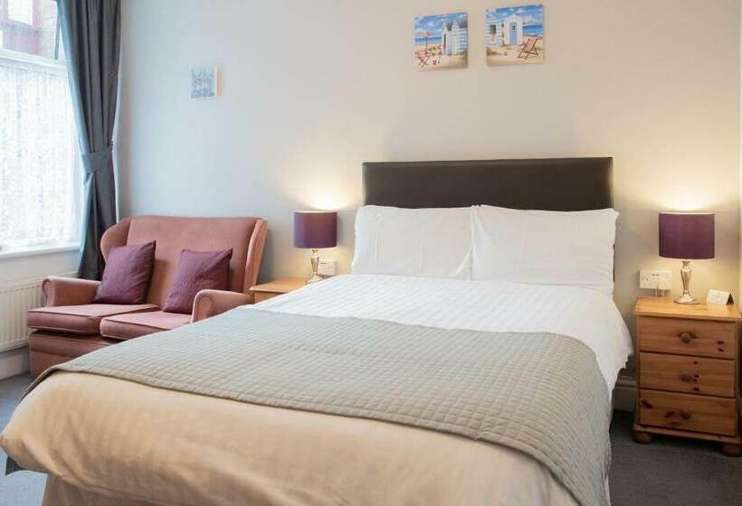 Quarto Estandar, Q Accommodation