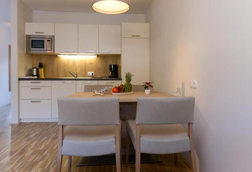 Апартаменты 2 Спальни с Балконом, Appartementhotel Sonnenhof