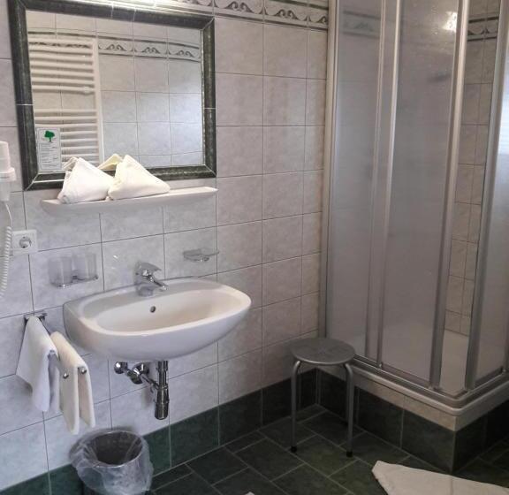 Апартаменты 2 Спальни с Балконом, Appartment Ransburggut