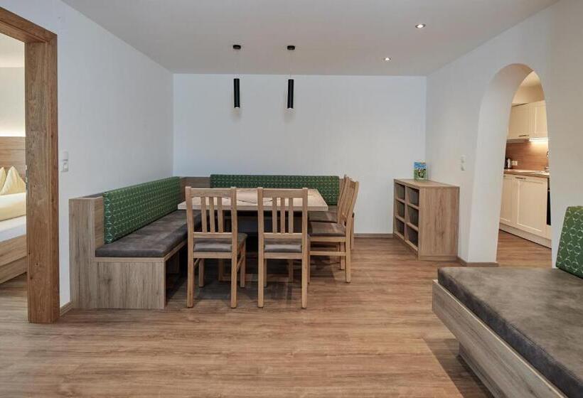 Apartamento 3 Dormitórios, Appartment Ransburggut