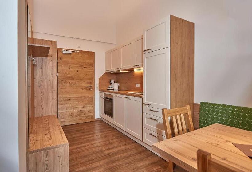 Apartamento 2 Dormitórios, Appartment Ransburggut