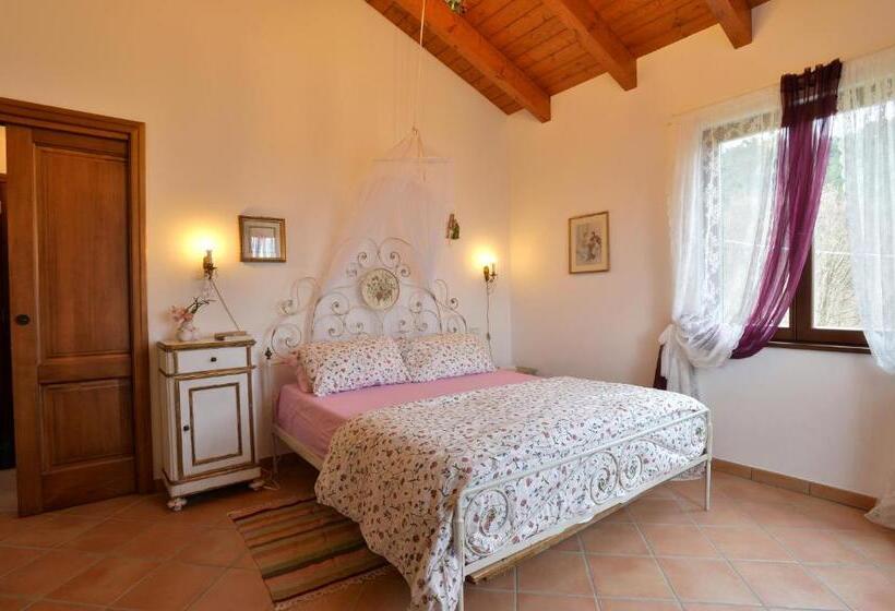 Апартаменты 2 Спальни, Il Laghello Di Amina