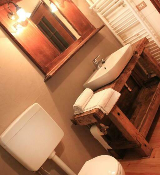 スタンダード４人部屋, Lu Garun Rus