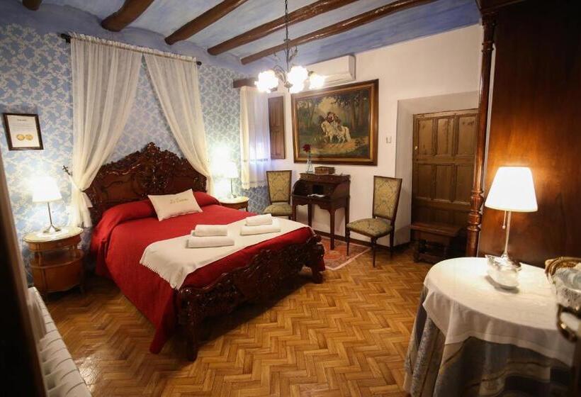Семейный Номер, Casa Rural La Casona