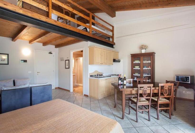 Апартаменты 1 Спальня, Cascina Clarabella