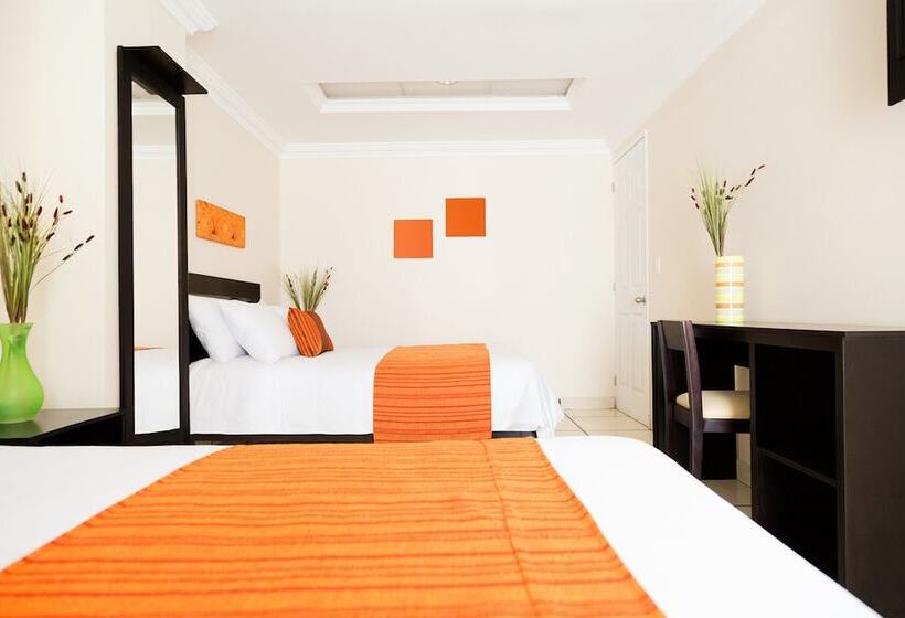 ２ダブルベッドのスタンダードルーム, Inn Express Hotel Tula