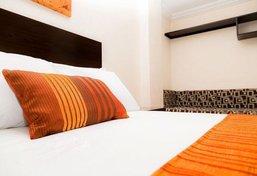 スタンダードスタジオ, Inn Express Hotel Tula