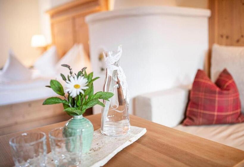 Номер Deluxe с Балконом, Naturhotel Lüsnerhof