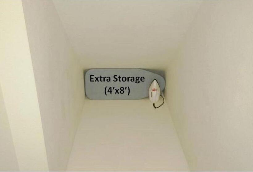 סוויטה, Turning Leaf Townhome Suites
