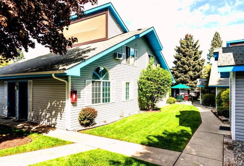 סוויטה נוף לגינה, Turning Leaf Townhome Suites