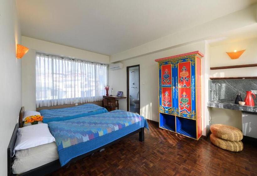 اتاق سوپریور, Dondrub Guest House