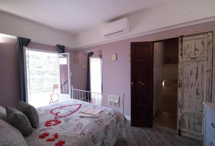 اتاق استاندارد با چشم‌انداز دریا, Cà De Lelio