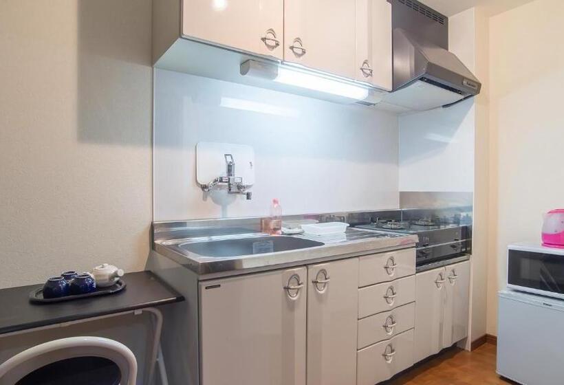 Семейный Номер, Kenrokuen Inn