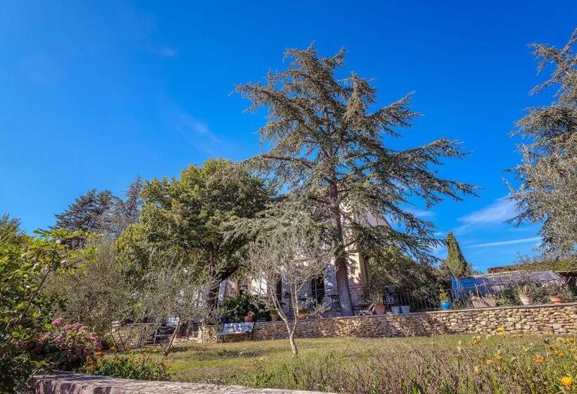 חדר סטנדרט נוף לגינה, B&b En Provence  Villa Saint Marc