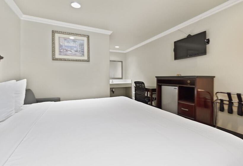 Номер Deluxe, Le Blanc Inn & Suites