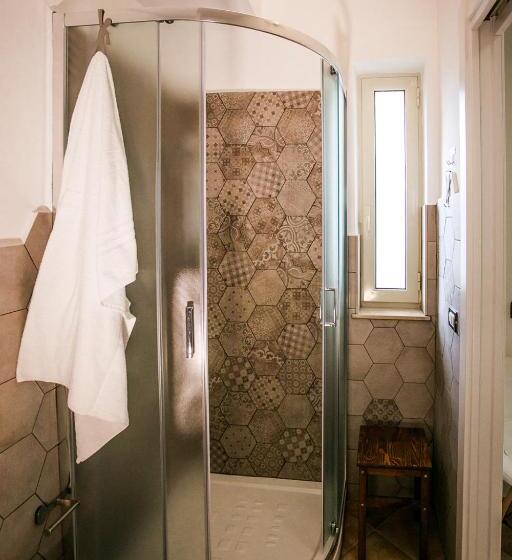 اتاق استاندارد, B&b Scirocco House