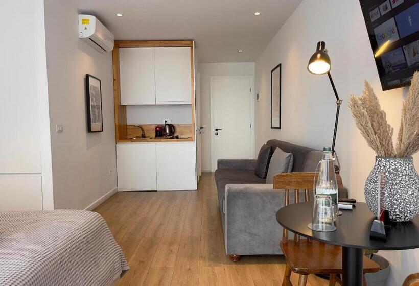 1 Bedroom Penthouse Apartment, Rooftop Tirana