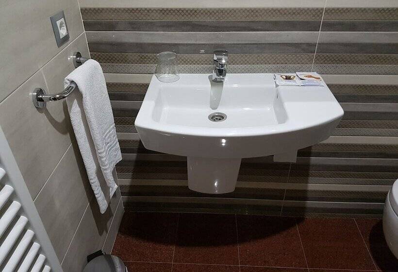 Номер Стандарт с Террасой, Hostal Camelot