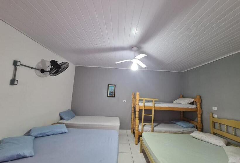 סוויטה משפחתית, Hostel Praia Centro Itanhaém