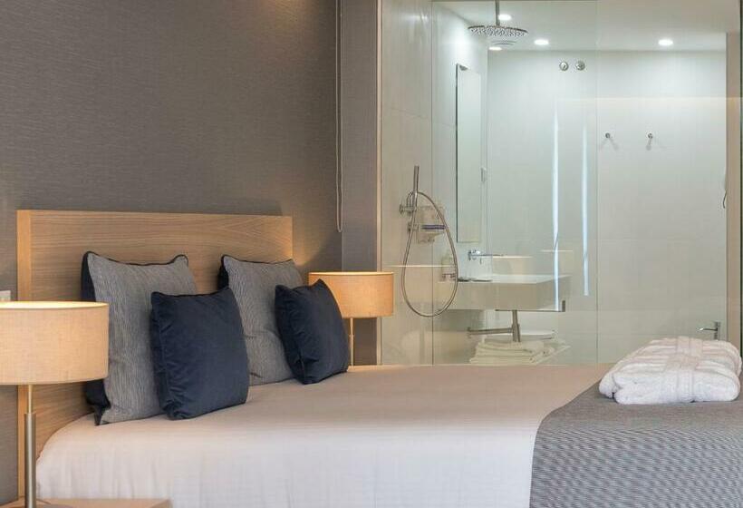 Номер Superior с Балконом, Longevity Health & Wellness Hotel   Adults Only