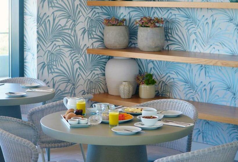 Номер Superior с Балконом, Longevity Health & Wellness Hotel   Adults Only