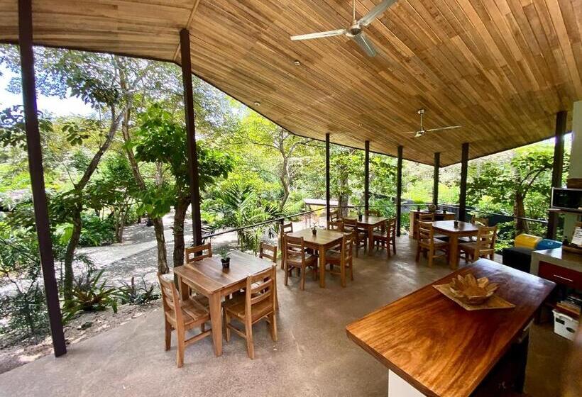 디럭스 룸, Villas Kalei