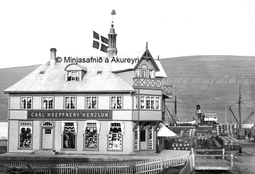 침실 3개 아파트, Hoepfner And Tulinius Historical Houses