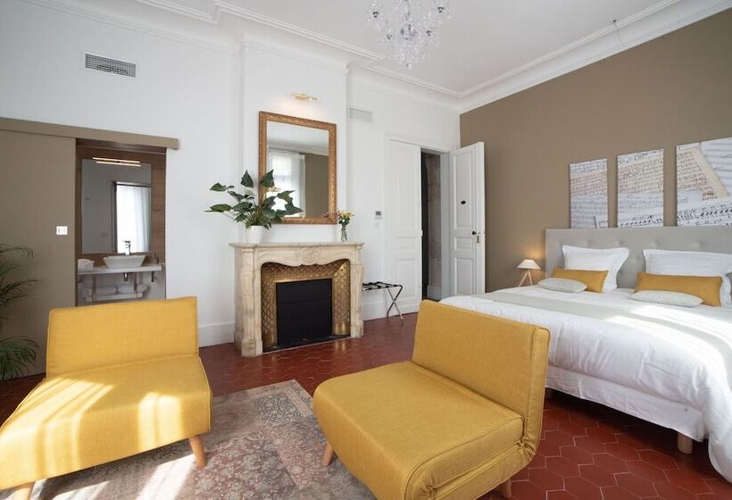 スーペリアールーム, La Domitia   Maison D Hôtes, Spa & Massages