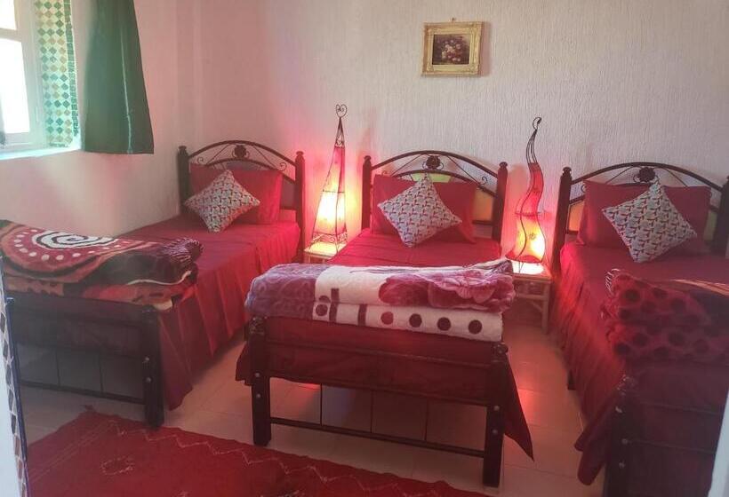 اتاق استاندارد سه نفره, Dar El Idrissi