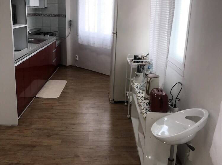 ルームシェアのワンベッド, Gwangju Songjeong Station Guesthouse   Hostel