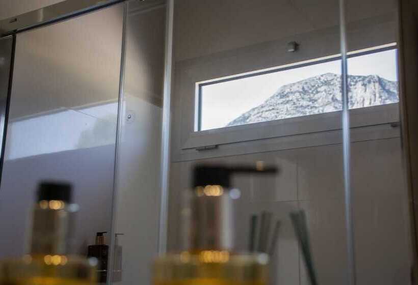 Люкс с Террасой, Nature Suites Puig Campana