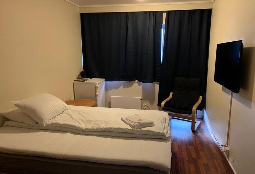 غرفة إقتصادية فردية, Husnes Sentrum Hotell
