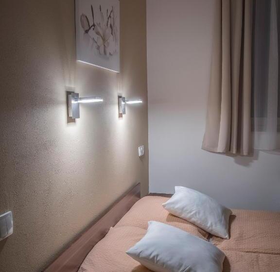 标准间, Pension Palla