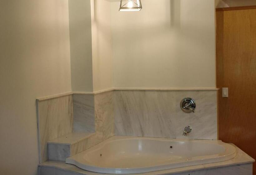 Стандартный Номер Кровать Кинг, Catskill Seasons Inn