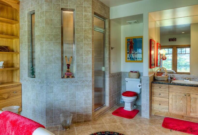 Люкс Superior, The Lodge At Trout Creek Bed And Breakfast