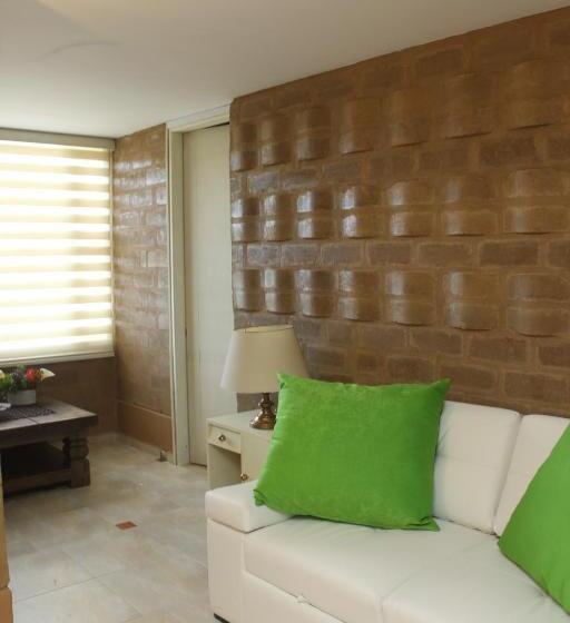 Люкс Повышенной Комфортности, Bella Tierra Hotel Boutique