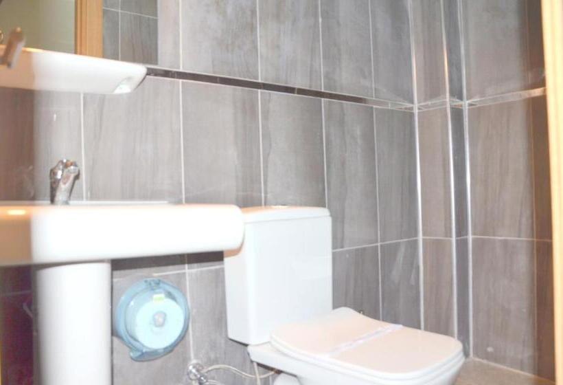 이코노미 룸, Elit Hotel Saray