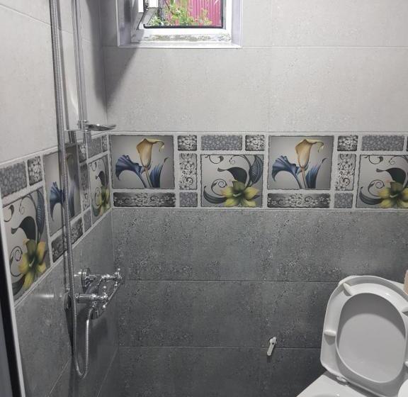 اتاق استاندارد با چشم‌انداز, Gios Guest House