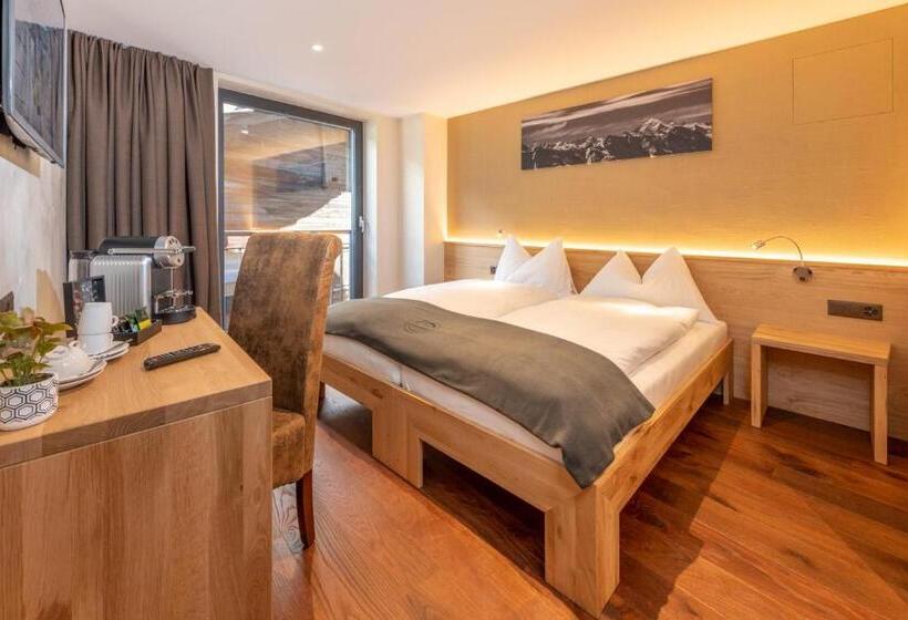 Номер Стандарт, Heimatlodge