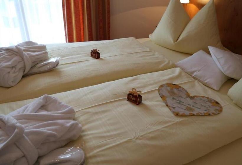 Номер Deluxe с Балконом, Kurhotel Falter