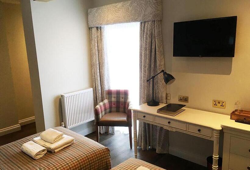 Номер Superior, The Walhampton Arms