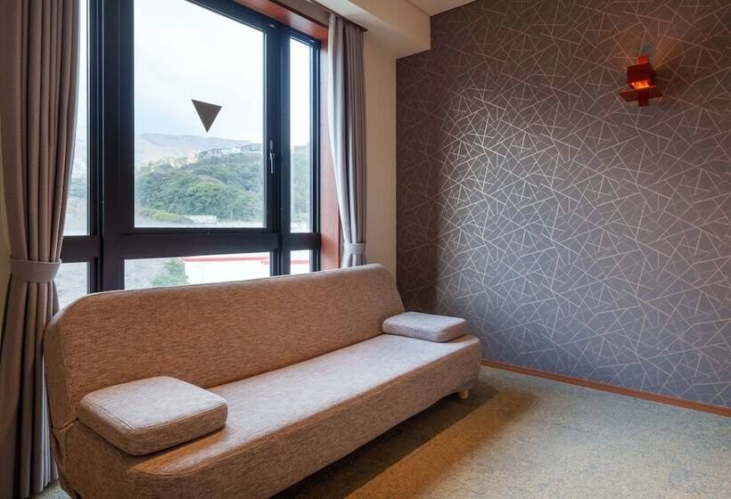 家庭间, Akarinoyado Togetsu
