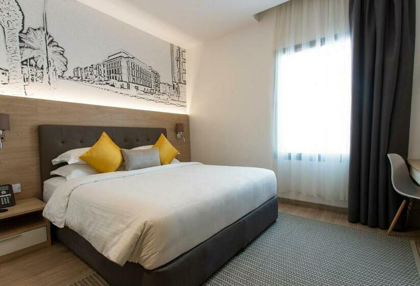 غرفة قياسية سرير كينج, Cindyan Apartments By The Quarter