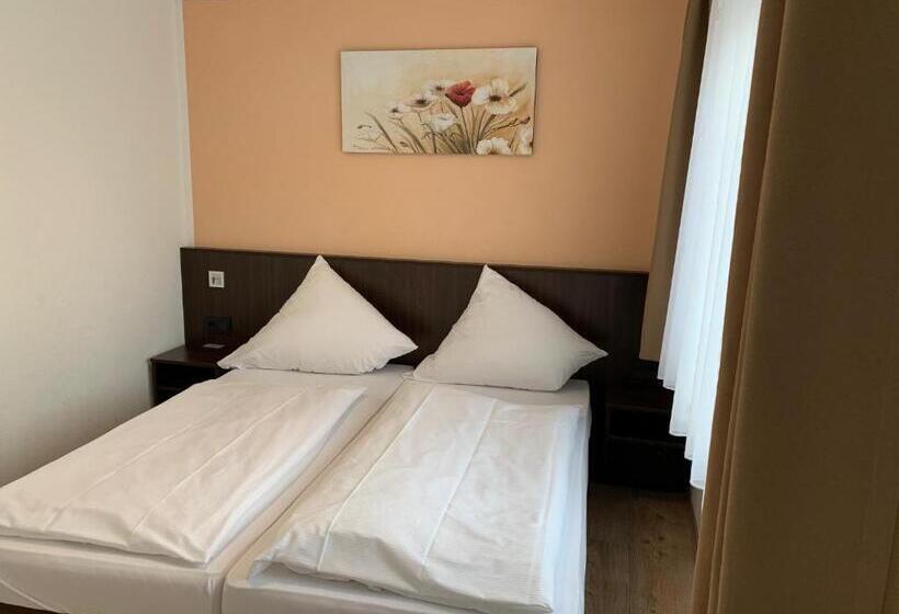 标准间, Schnitzelhaus Und Pension Stadt Rosbach