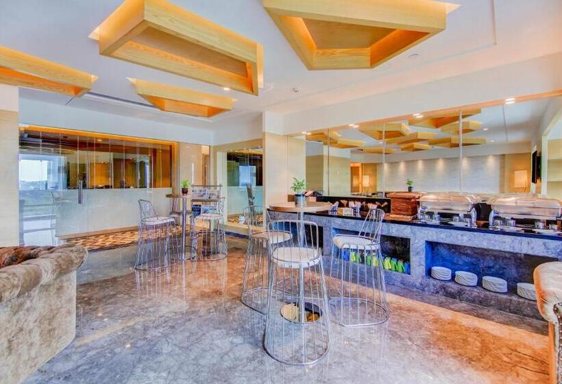 Номер Executive, Radisson Blu Gorakhpur