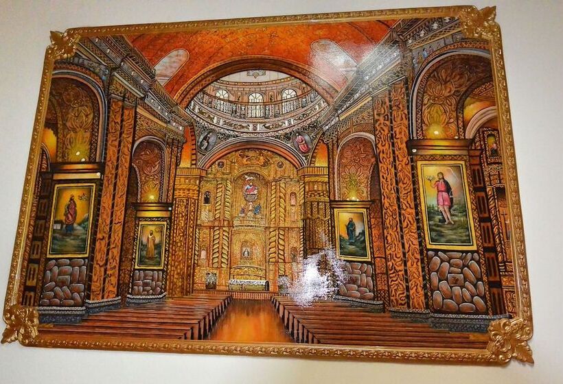 Номер Superior, La Basilica Quito