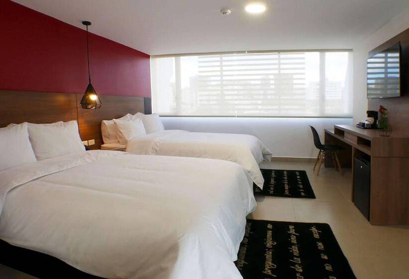 스탠다드 룸 더블 침대 2개, Park Inn By Radisson Quito