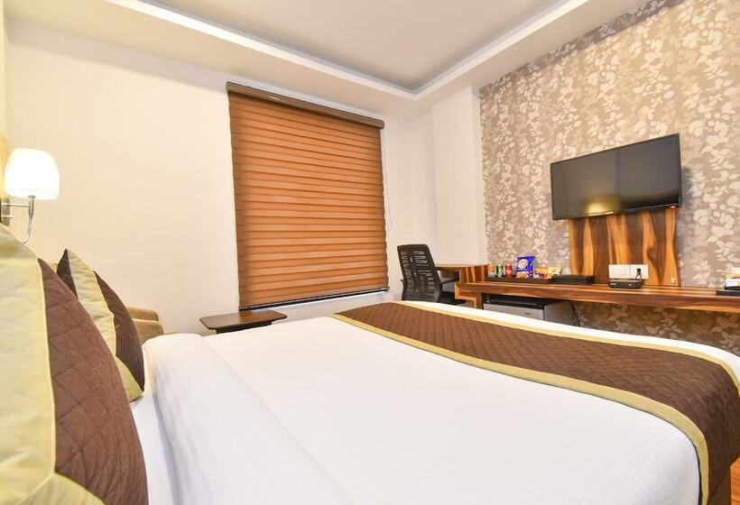Номер Deluxe, Suncity Plaza