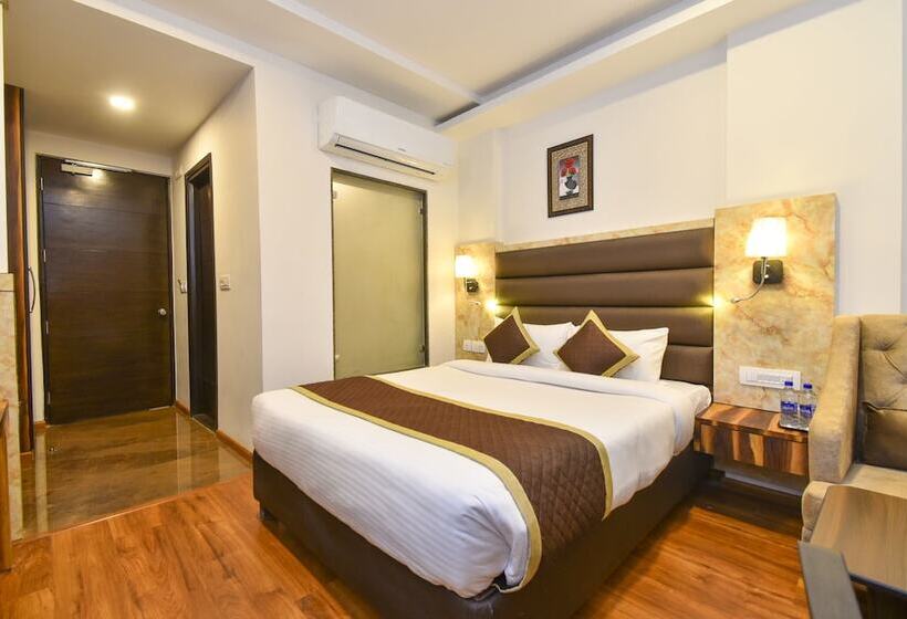 Номер Deluxe, Suncity Plaza