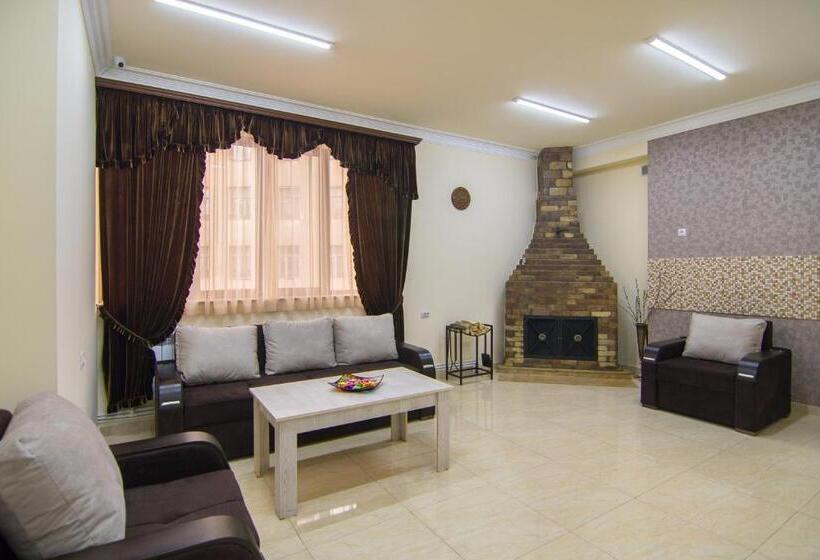 اتاق لوکس, Tatev Hotel And Tours
